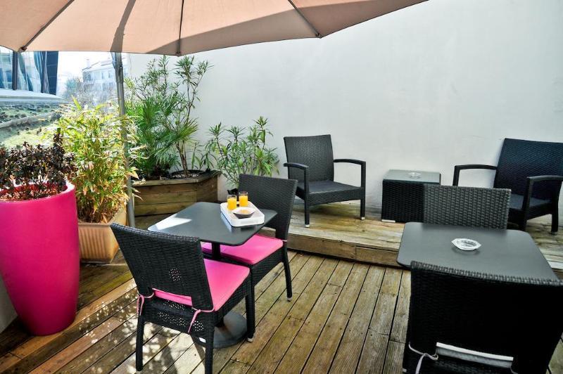 Hotel Oxo Biarritz Bagian luar foto