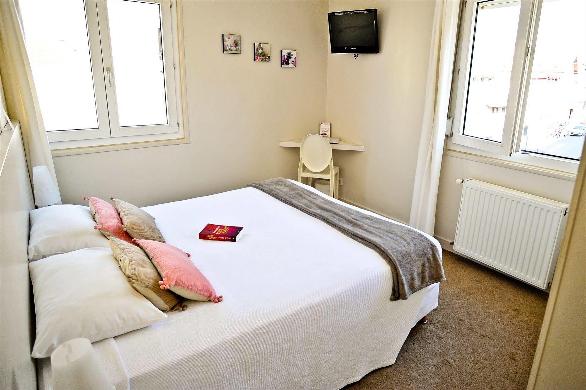 Hotel Oxo Biarritz Bagian luar foto